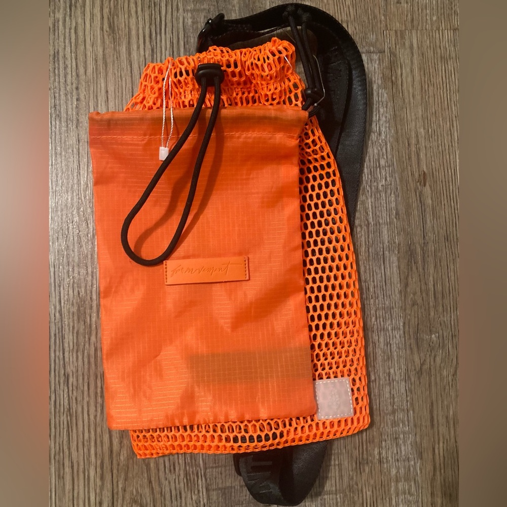 Free People Movement Mini Mesh Sling Water Bottle Holder - Picture 8 of 14